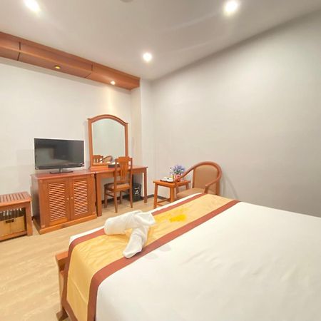 Cali Hotel Quy Nhon Exterior photo