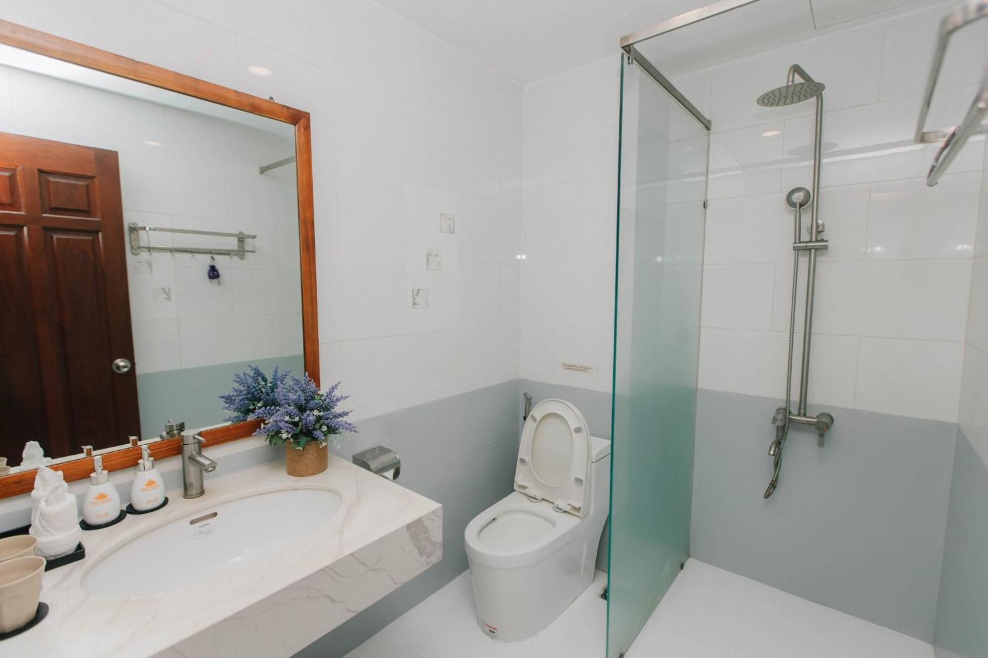 Cali Hotel Quy Nhon Exterior photo