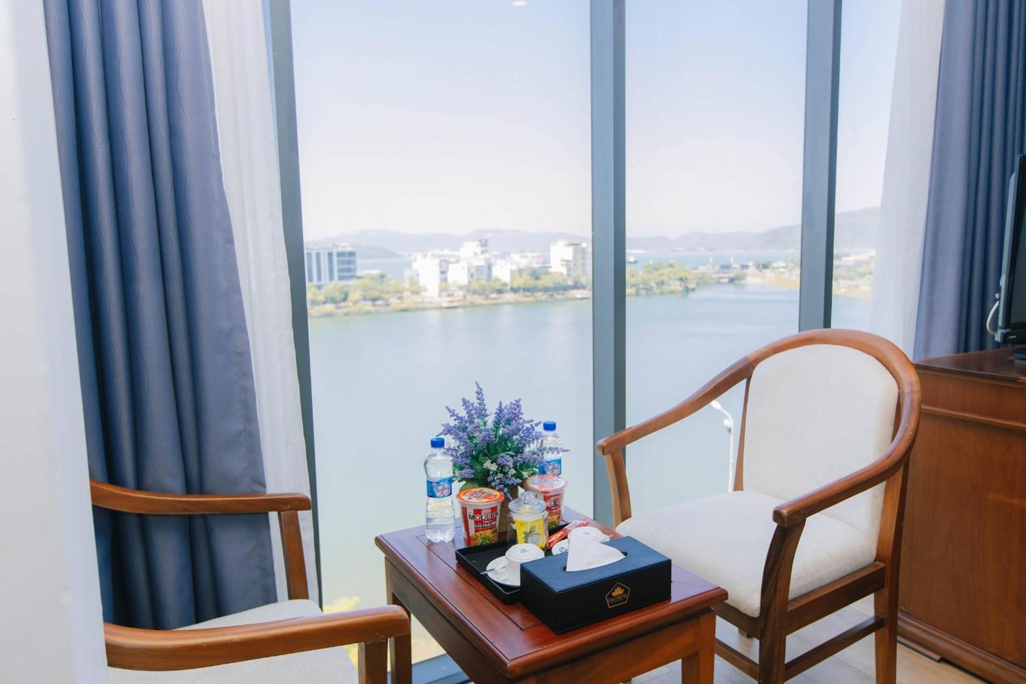 Cali Hotel Quy Nhon Exterior photo