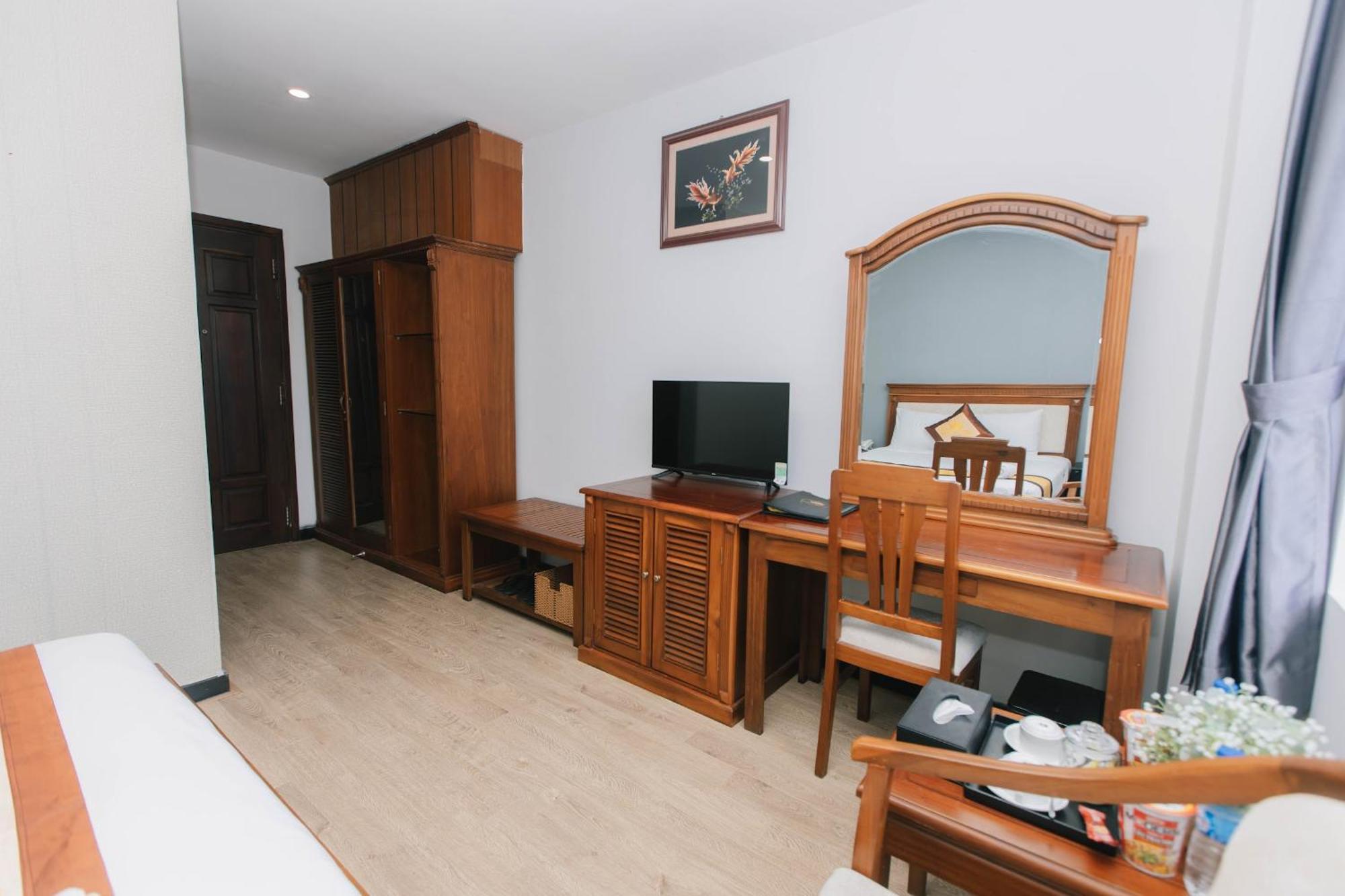 Cali Hotel Quy Nhon Exterior photo