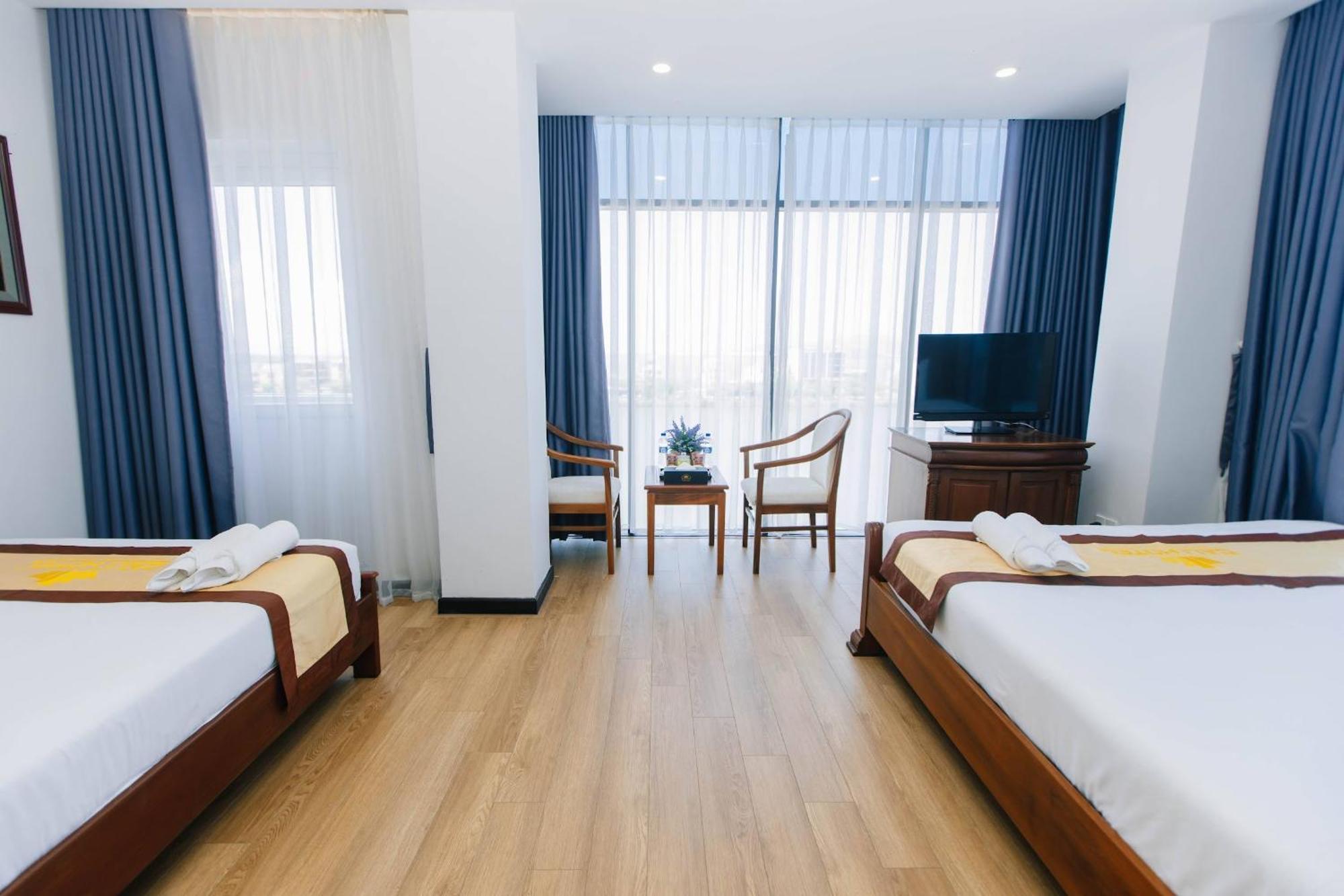 Cali Hotel Quy Nhon Exterior photo